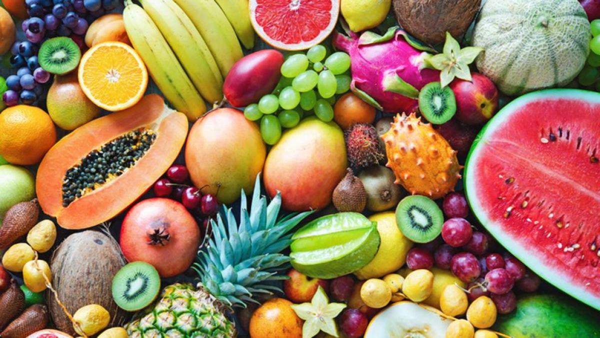 Consuma frutas, verdura, y jugos